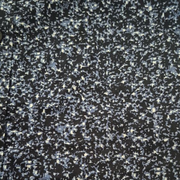 Guess Men's Navy and Black Patterned Shirt - Picture 13 of 16